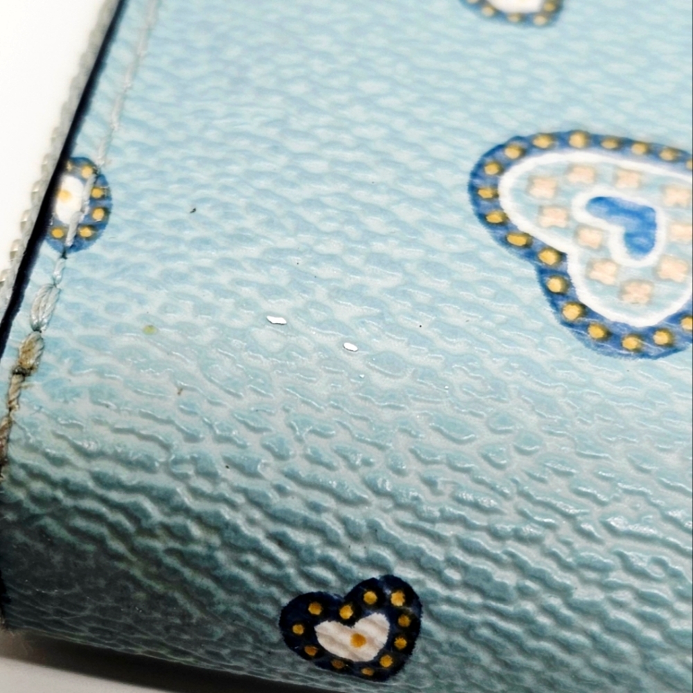 Coach Accordian Zip Wallet Western Heart Print Light Blue - Picture 5 of 15